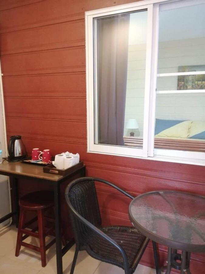 Savika Guesthouse Ranong Exterior foto